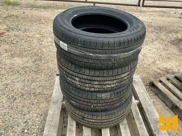 (4) GOODYEAR 255/60R18 TIRES, *** GOVERNMENT OWNED***