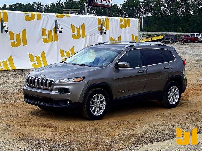 2016 JEEP CHEROKEE VIN: 1C4PJMCB9GW262350