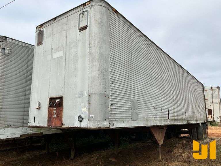 TRAILMOBILE 40'X96" VAN TRAILER VIN: A11P1EAUB63667