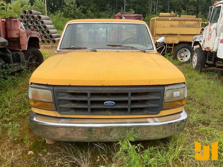 1992 FORD F-250 S MECHANIC TRUCK VIN: 1FTHF25H5NNA57252