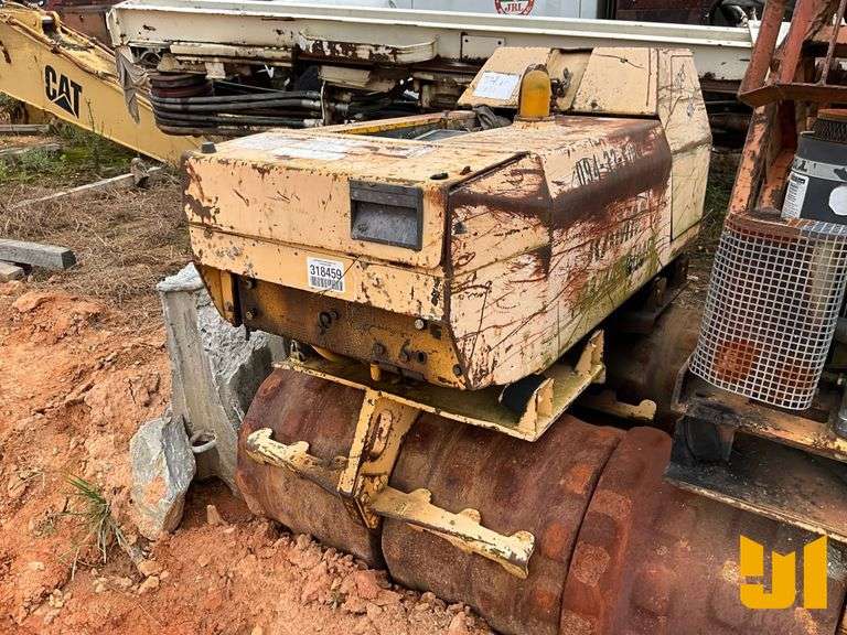 RAMMAX COMPACTION EQUIPMENT SN: 1535652