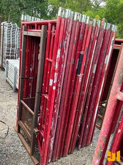 (26) 3’ 6” X 6’ 7” WALK THRU SCAFFOLD FRAMES W/ (26) 10’ CROSS BRACES