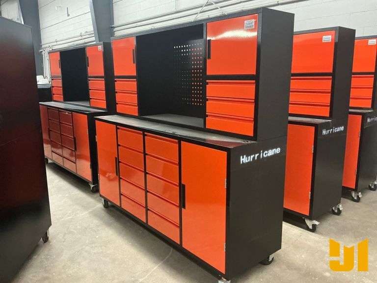 UNUSED HURRICANE ROLLING TOOL BOX, 16 DRAWER, 4 COMPARTMENTS