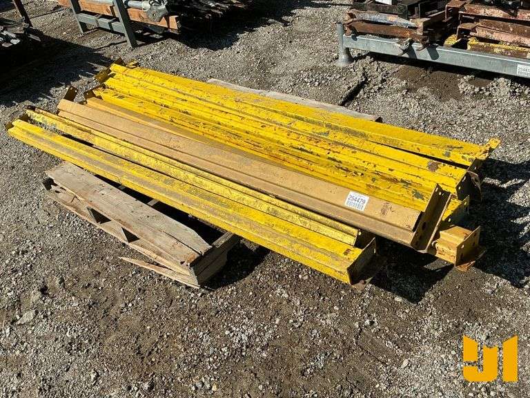 (8) 8’ PALLET RACKING CROSS BEAMS