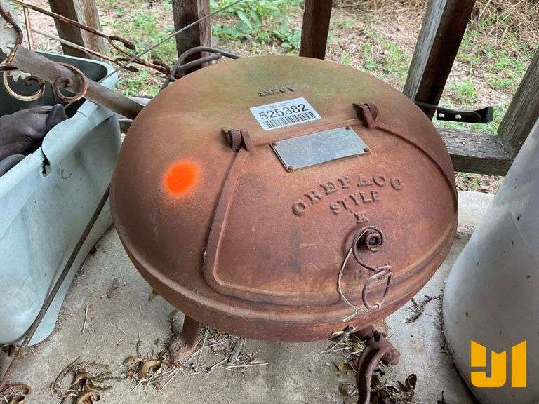 CREPACO STYLE K CENTRIFUGAL MILK TESTER SN: 1605