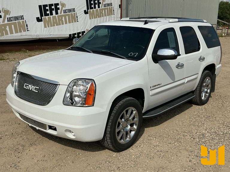 2007 GMC YUKON VIN: 1GKFK63847J341158 AWD