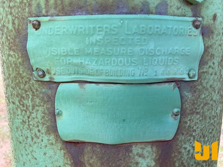 GUARANTEE LIQUID MEASURE CO. GAS PUMP SN: 82130, ***HAVE SCREEN