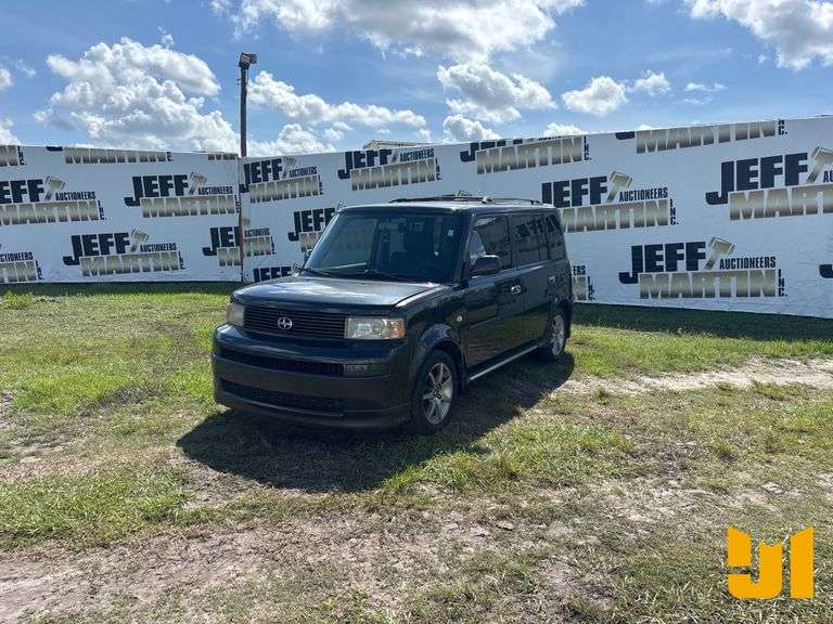 2006 TOYOTA SCION XB VIN: JTLKT324964068370 2WD