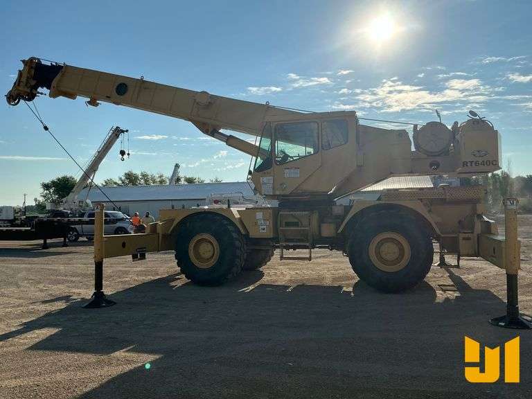 1999 GROVE RT640C ROUGH TERRAIN CRANE SN: 220465