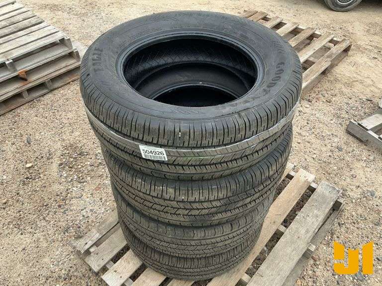 (4) GOODYEAR 255/60R18 TIRES *** GOVERNMENT OWNED***