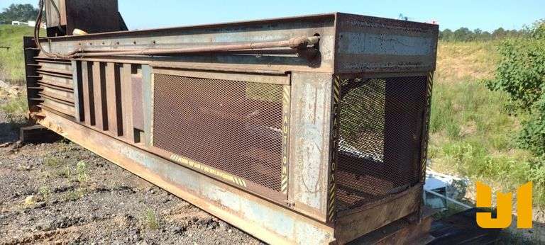 HYDRAULIC COMPACTOR