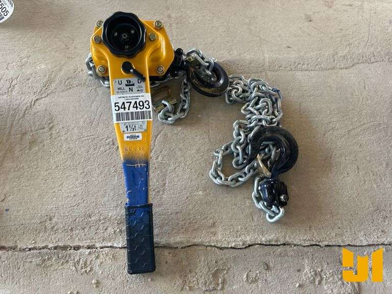 UNUSED BADGER 1-1/2T HOIST