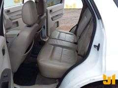 2008 FORD ESCAPE VIN: 1FMCU59H68KA59217