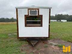 20’6”L X 8’6”W LIVING QUARTERS