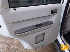 2008 FORD ESCAPE VIN: 1FMCU59H68KA59217