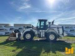 2017 CATERPILLAR 972M WHEEL LOADER SN: M5S00351