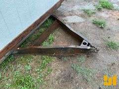 20’6”L X 8’6”W LIVING QUARTERS