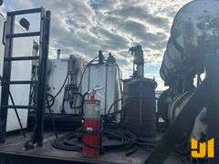 2010 INTERNATIONAL 7400 SBA T/A FUEL & LUBE TRUCK VIN: 1HTWGAAT8AJ214575