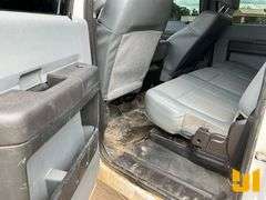 2016 FORD F250XL SD SINGLE AXLE CREW CAB 4X4 FLATBED TRUCK VIN: 1FT7W2B67GEA39403