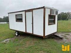 20’6”L X 8’6”W LIVING QUARTERS