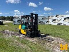 KOMATSU CUSHION TIRE FORKLIFT SN: F351199