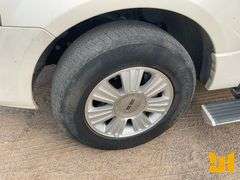 2007 LINCOLN NAVIGATOR VIN: 5LMFL27507LJ17609 2WD