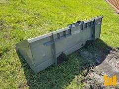 BRADCO 19420 76” INCH SMOOTH BUCKET SN: 106713