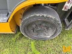 CATERPILLAR C4000-LP 3500 CUSHION TIRE FORKLIFT SN: AT9010819