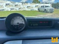 2006 TOYOTA SCION XB VIN: JTLKT324964068370 2WD