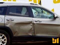 2016 JEEP CHEROKEE VIN: 1C4PJMCB9GW262350