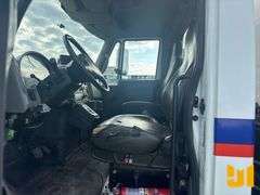 2010 INTERNATIONAL 7400 SBA T/A FUEL & LUBE TRUCK VIN: 1HTWGAAT8AJ214575