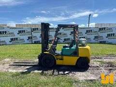 KOMATSU CUSHION TIRE FORKLIFT SN: F351199