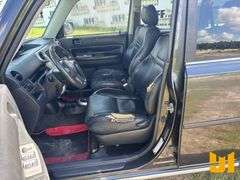 2006 TOYOTA SCION XB VIN: JTLKT324964068370 2WD