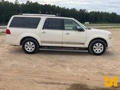 2007 LINCOLN NAVIGATOR VIN: 5LMFL27507LJ17609 2WD