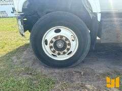 1999 GMC 6500 S/A HOT WATER PRESSURE WASHER TRUCK VIN: 1GDJ7H1C7XJ507971