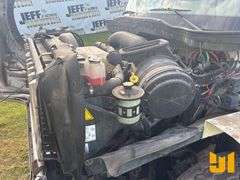 2010 INTERNATIONAL 7400 SBA T/A FUEL & LUBE TRUCK VIN: 1HTWGAAT8AJ214575