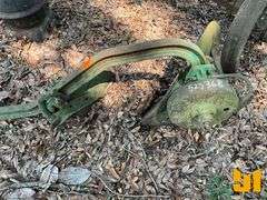 VINTAGE JOHN DEERE SINGLE BOTTOM PLOW & GEAR BOX