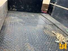 2016 FORD F250XL SD SINGLE AXLE CREW CAB 4X4 FLATBED TRUCK VIN: 1FT7W2B67GEA39403