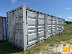 2025 40' CONTAINER SN: MMPU1068969
