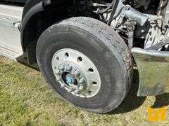 2015 PETERBILT 348 TANDEM AXLE ROLLBACK TRUCK VIN: 2NP3LJ0X8FM278365