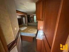 2009 ROADMASTER MONACO LA PALMA  VIN: 1RF3B346192049094 MOTORHOME
