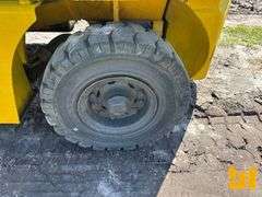KOMATSU CUSHION TIRE FORKLIFT SN: F351199