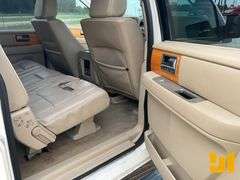 2007 LINCOLN NAVIGATOR VIN: 5LMFL27507LJ17609 2WD