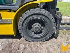 KOMATSU CUSHION TIRE FORKLIFT SN: F351199