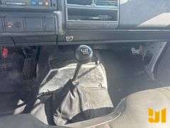 1999 GMC 6500 S/A HOT WATER PRESSURE WASHER TRUCK VIN: 1GDJ7H1C7XJ507971