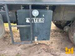 2010 INTERNATIONAL 7400 SBA T/A FUEL & LUBE TRUCK VIN: 1HTWGAAT8AJ214575