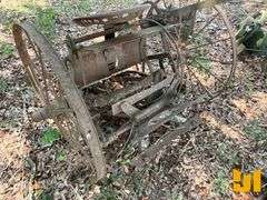 VINTAGE HORSE DRAWN STALK CUTTER