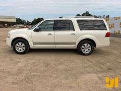 2007 LINCOLN NAVIGATOR VIN: 5LMFL27507LJ17609 2WD