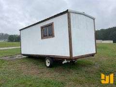 20’6”L X 8’6”W LIVING QUARTERS