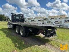 2015 PETERBILT 348 TANDEM AXLE ROLLBACK TRUCK VIN: 2NP3LJ0X8FM278365